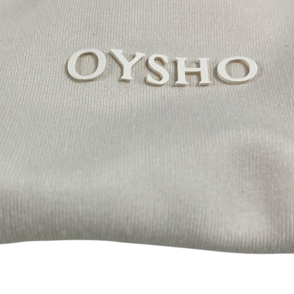 Oysho White Strappy Back Sports Bra Medium Crisscross Stretch Workout Top - Picture 9 of 12